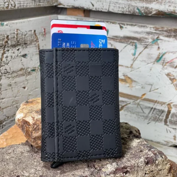 Black wallet 00018