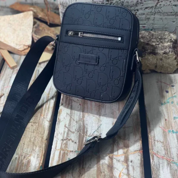 Blue wallet 00018